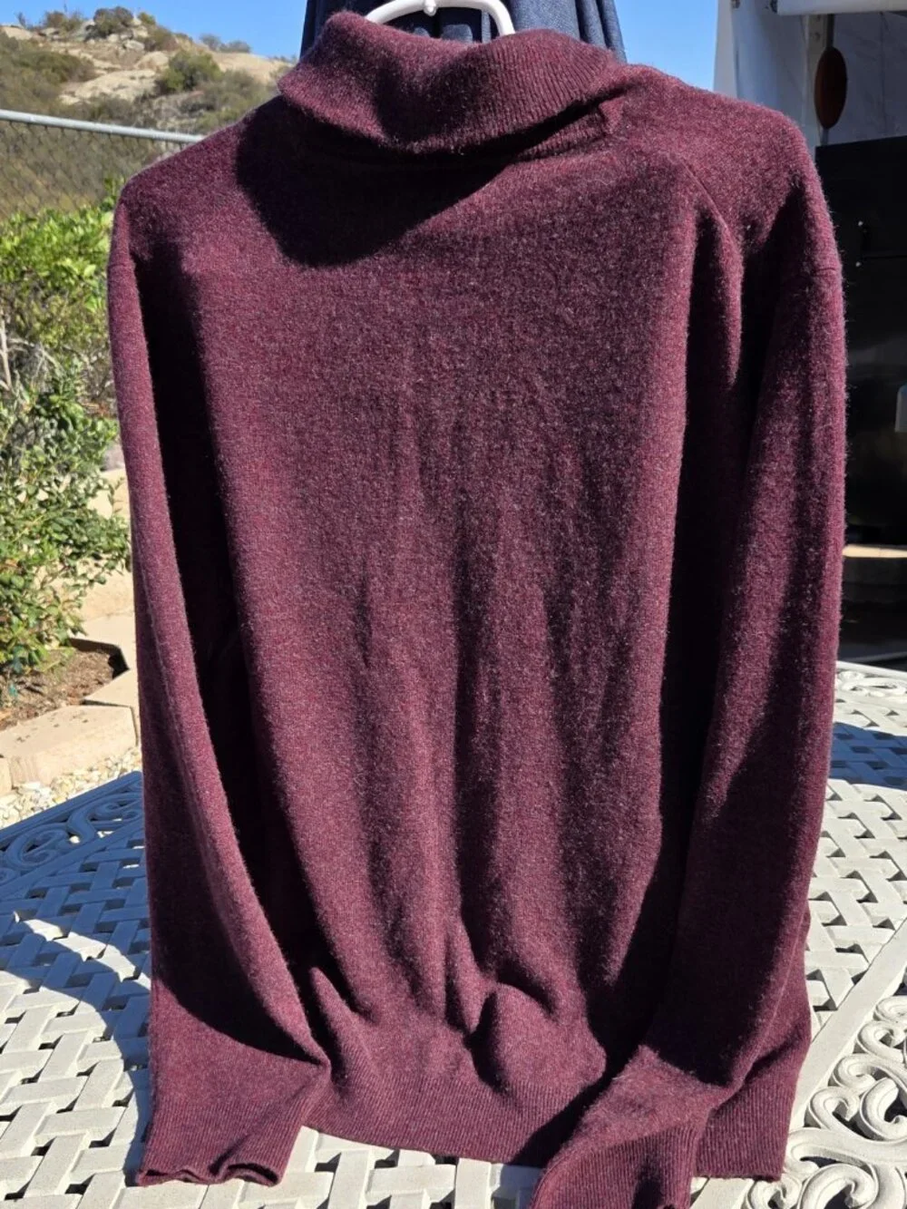 BANANA REPLUBLIC Sweater Men's Burgundy 100% Merino Wool Size L